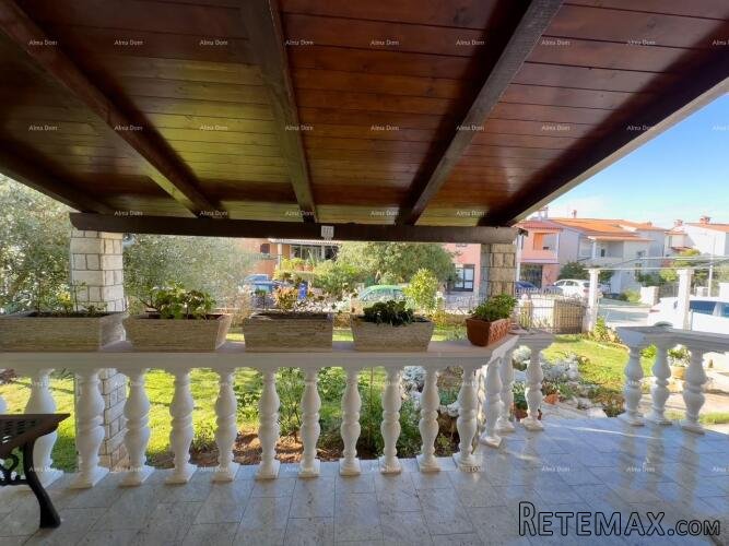 Velika kuća s 4 stana- Pješčana uvala! - 5