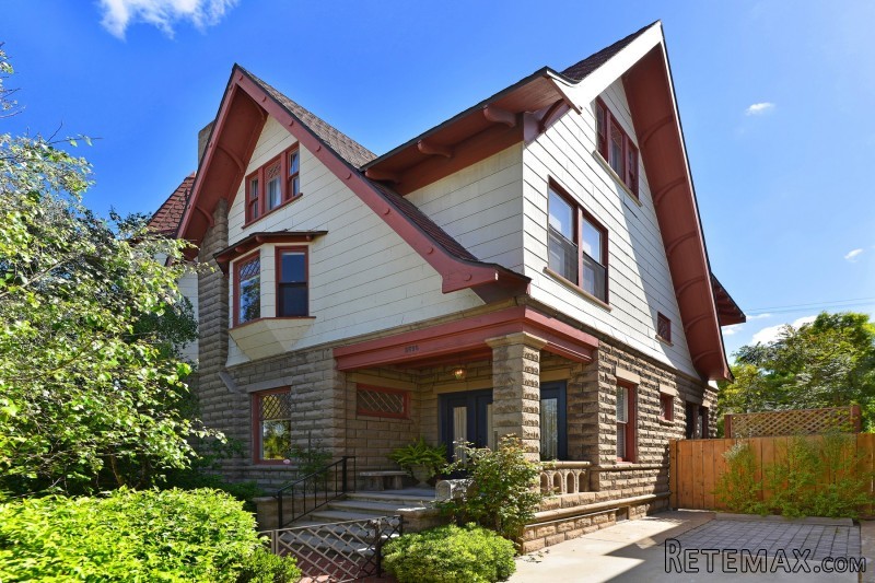 3695 3rd Avenue - 2