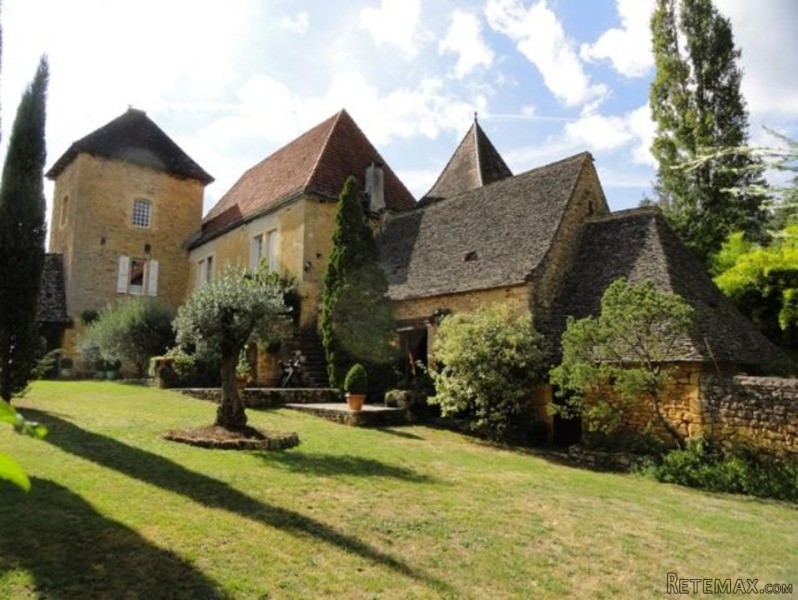 Manor House With Two Gites 7 Acres And..