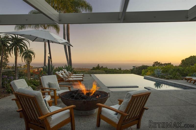 4 bedroom House For Sale: 926 Buena..