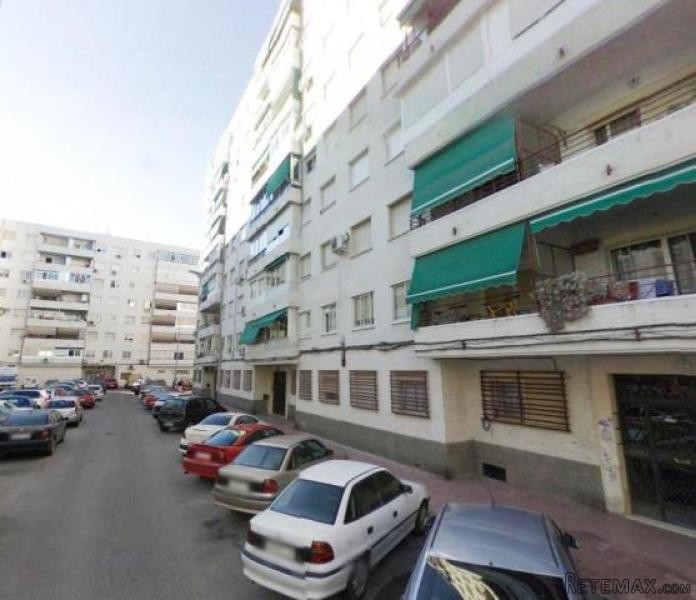 Piso en venta en AlcalA de Henares..