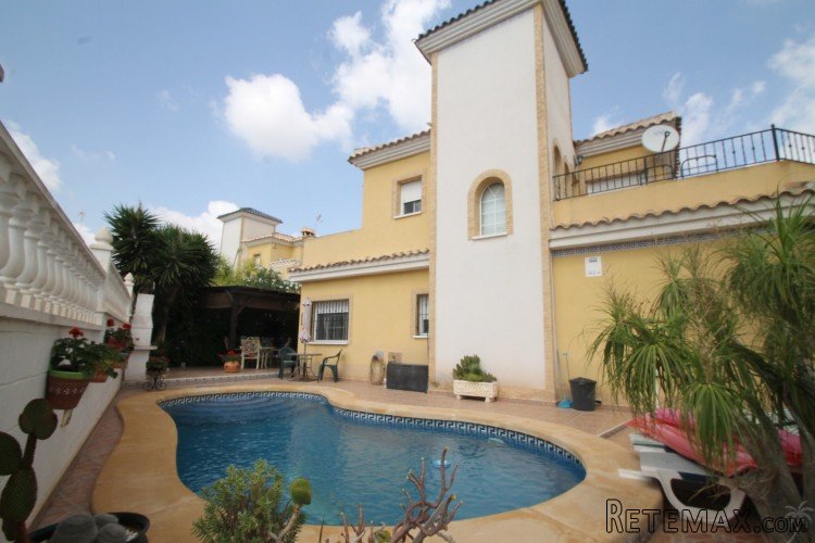 This beautiful detached villa is situated on the..