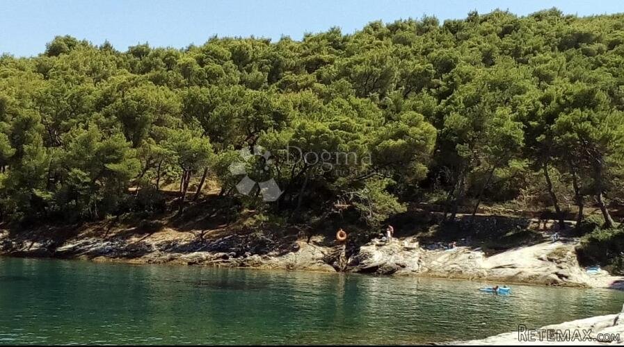 Otok Brač, Splitska, zemljište 500 m2, 100 m od mora - 2