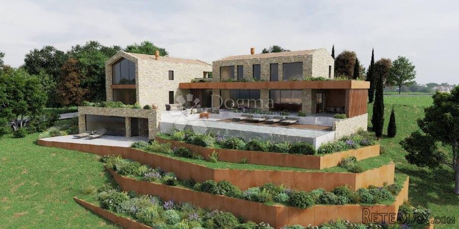 Veliko građevinsko zemljište sa projektom - 2
