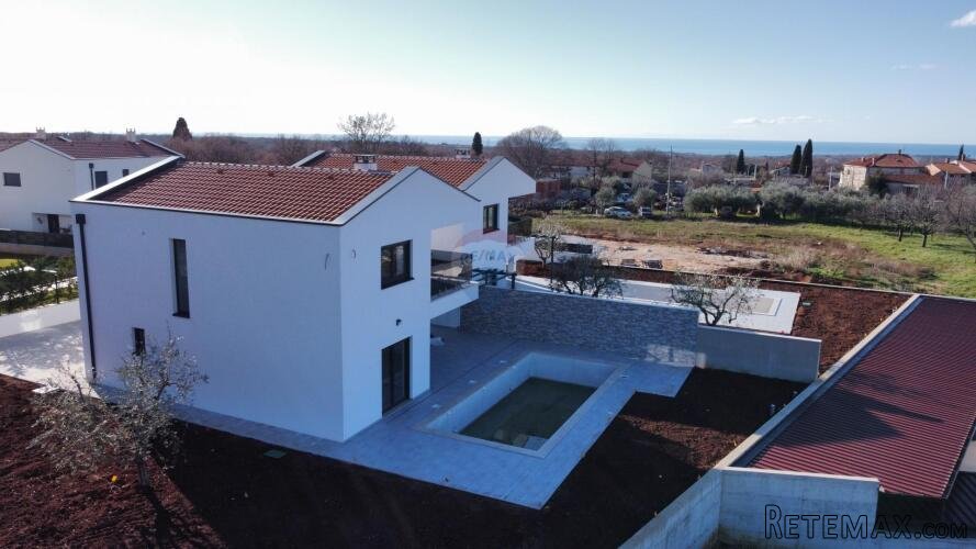 Istra, Poreč okolica - Nova moderna kuća s garažom