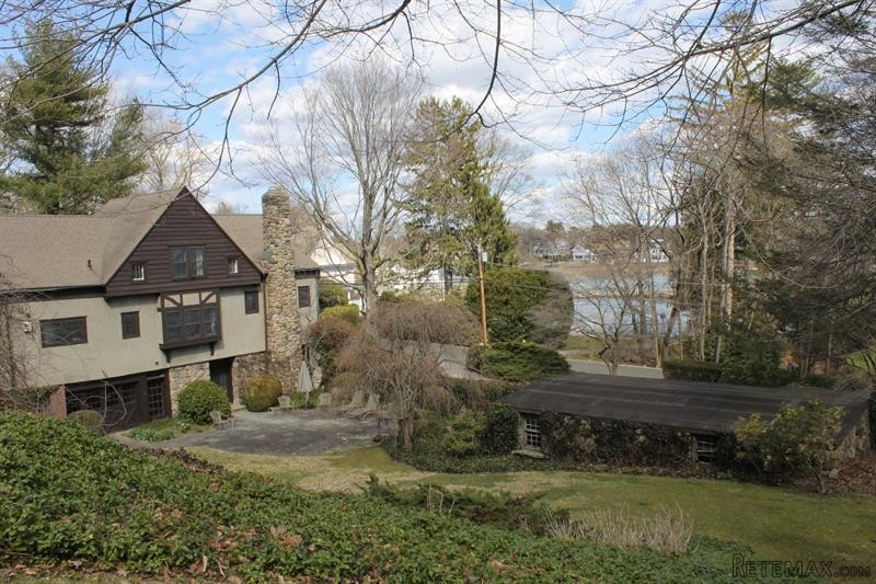 3 bedroom House For Sale: 30 Willowmere.. - 2