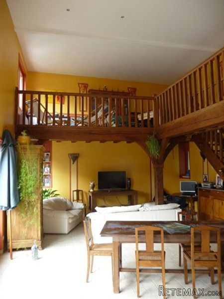 Nicely Renovated House with Garden - 2