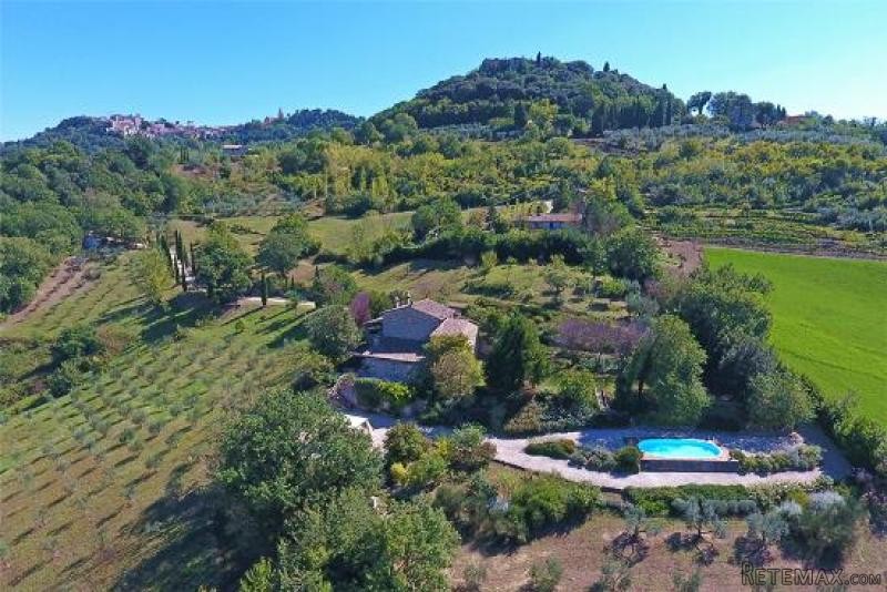 House - Umbria - For Sale