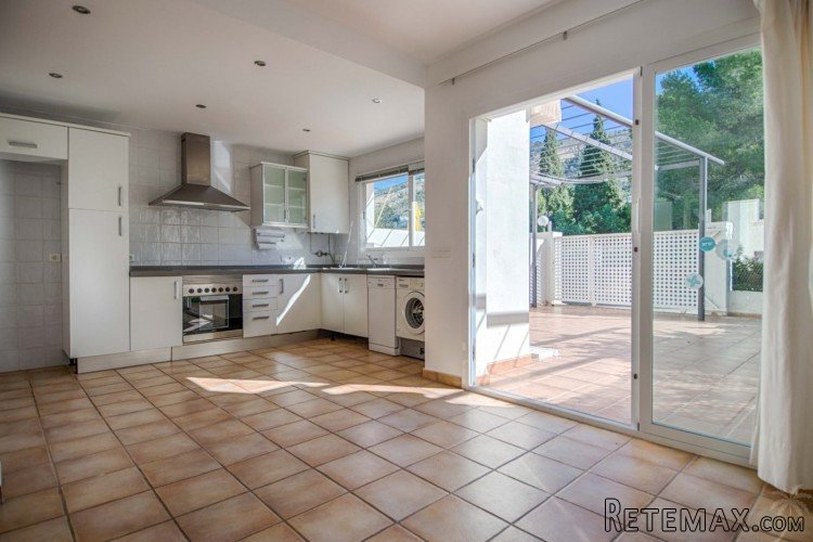 Fantastic townhouse with large terraces in Albir. This.. - 6