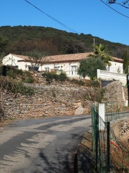 Spacious Villa And 2 Gites On 3330 M2..