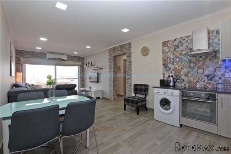 Apartment - For Sale - 2 Bedrooms