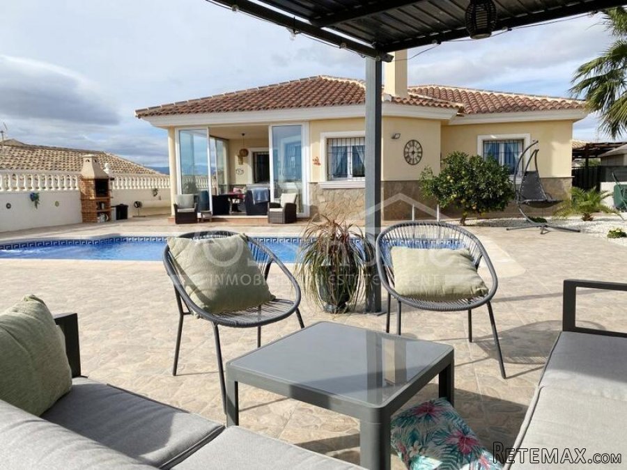 NEW & EXCLUSIVE LISTING TO VOSS HOMES - A lovingly..