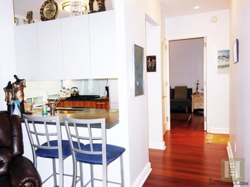 2 bedroom Apartment For Sale: RIVERSIDE.. - 2