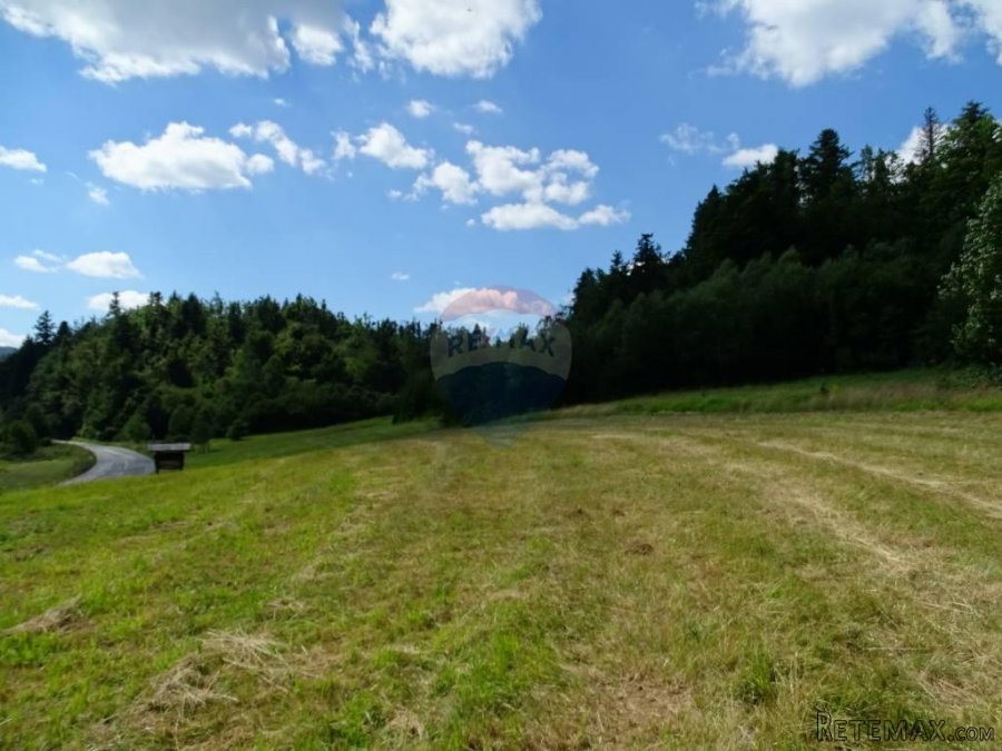 FUŽINE - veliki građevinski teren