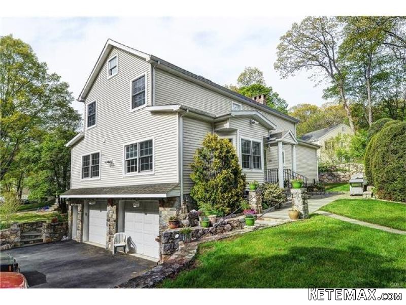 3 bedroom House For Sale: 131 RIVER..