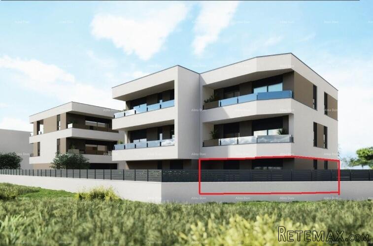 PULA, Valdebek - Prodaja stana u prizemlju s vrtom / D1