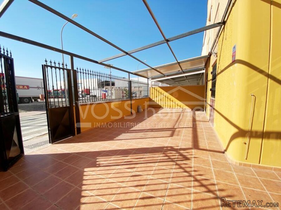 NEW LISTING TO VOSS HOMES - Great business opportunity !!!..