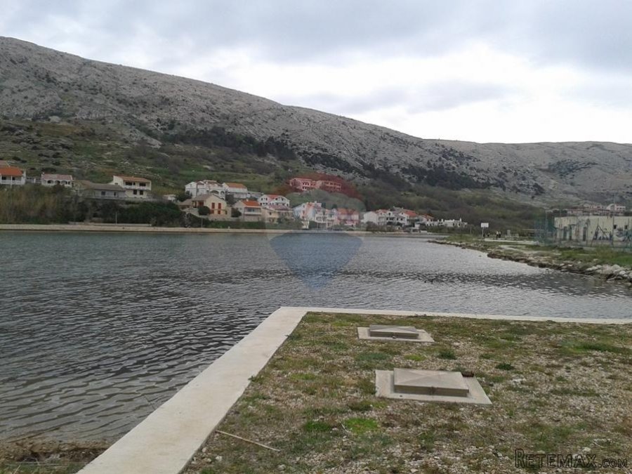 PAG, Građevinski teren 100m od gradske plaže - 3