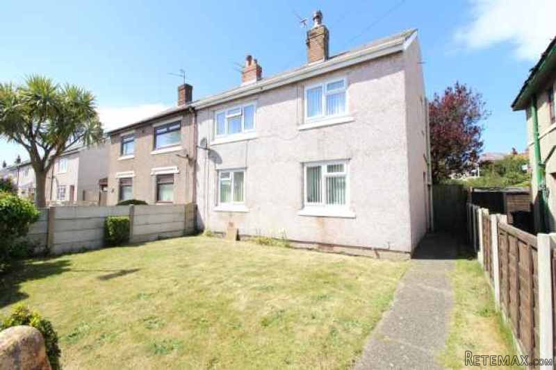 3 bedroom, Semi-detached House house..