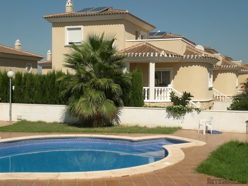 3 Bedrooms - Villa - Alicante - For Sale