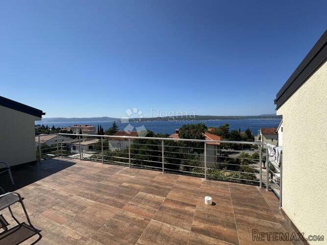 Penthouse Crikvenica 120m2 u blizini mora