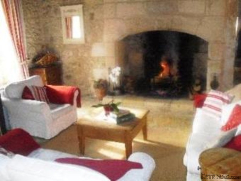 Very Attractive Fortified House Dating.. - 2