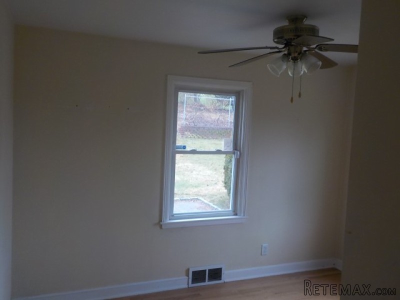 9 Wesley St Waterbury, CT, 06708 New.. - 2