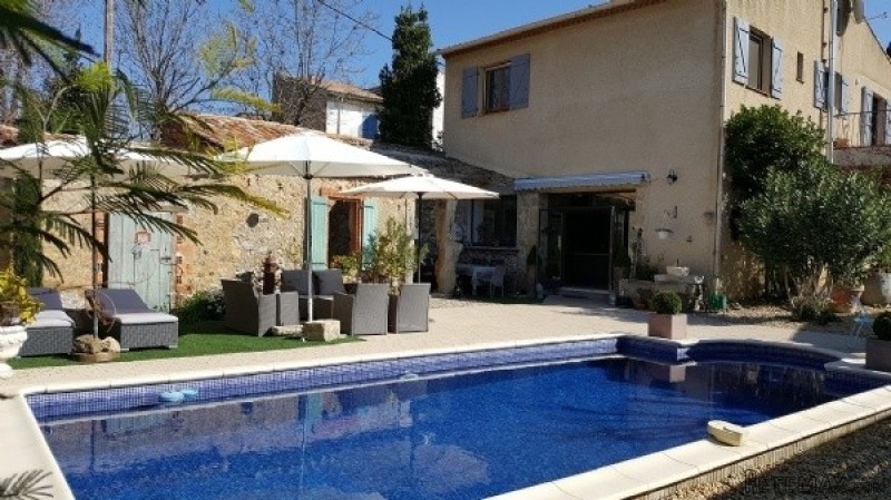 Renovated Villa With Roof Terrace..