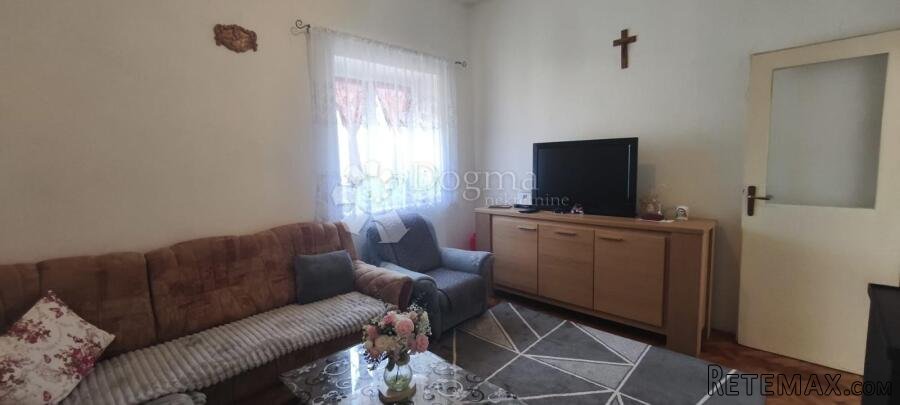 Smilčić, Zadar - Kuća s velikim zemljištem - 3