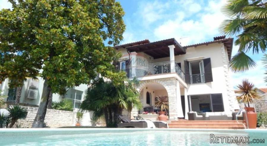 Villa u centru Umaga sa 5 zvijezdica