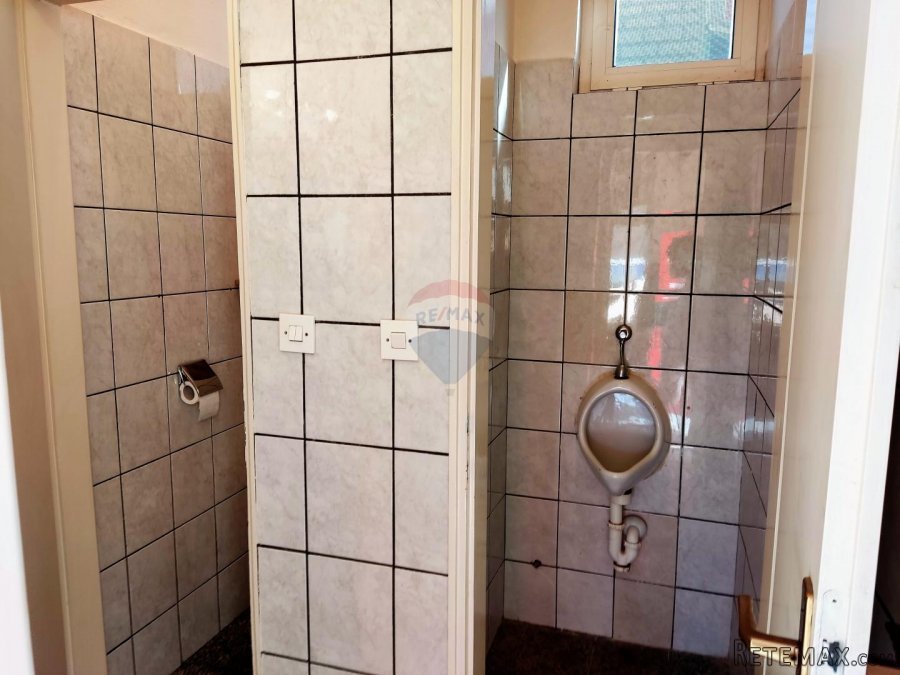 Zadar, Bili brig, poslovni prostor sa građevinskim terenom n - 4