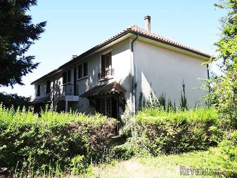 Dordogne: House Of The 60s Built On..