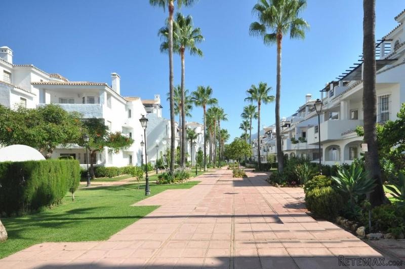 2 bedroom apartment for sale - 2