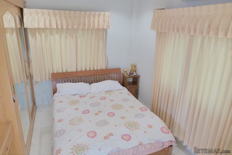 4 bedroom pool house at central Jomtien.. - 2
