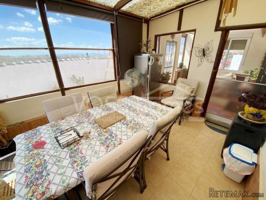 EXCLUSIVE TO VOSS HOMES - A charming, renovated country.. - 12