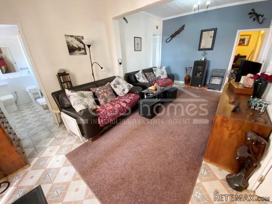 EXCLUSIVE TO VOSS HOMES - A charming, renovated country.. - 13