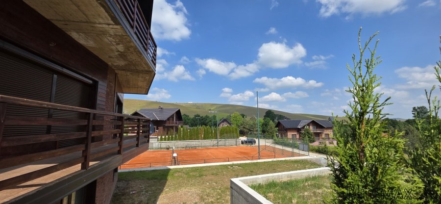 ELITNA LOKACIJA LUX TROSOBAN STAN NA PRODAJU ZLATIBOR - 14