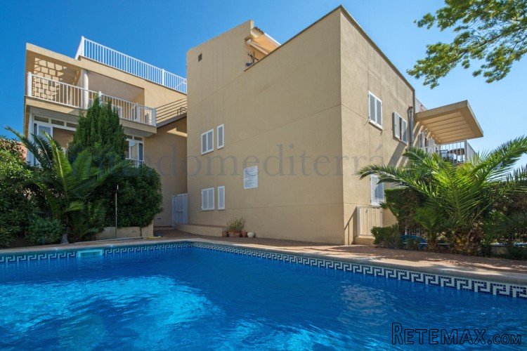 Beautifully decorated property located in the sought after..