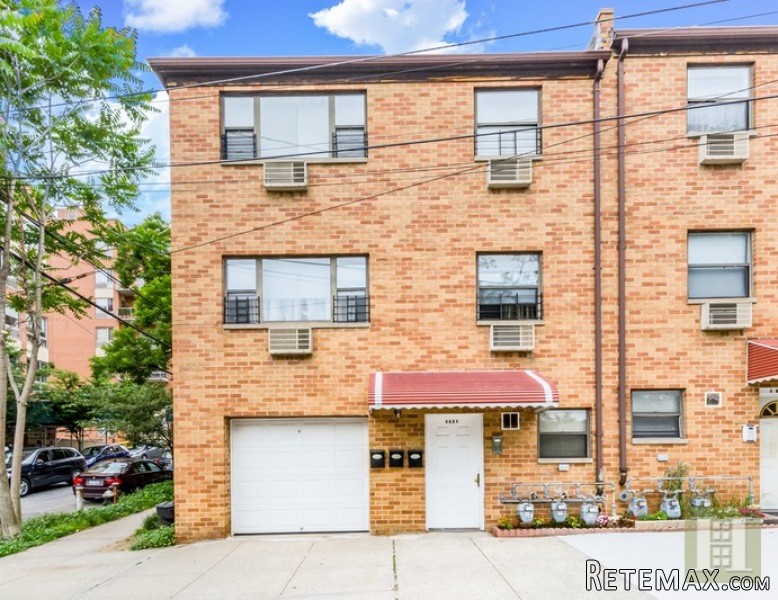 House For Sale: 3601 GREYSTONE AVENUE..