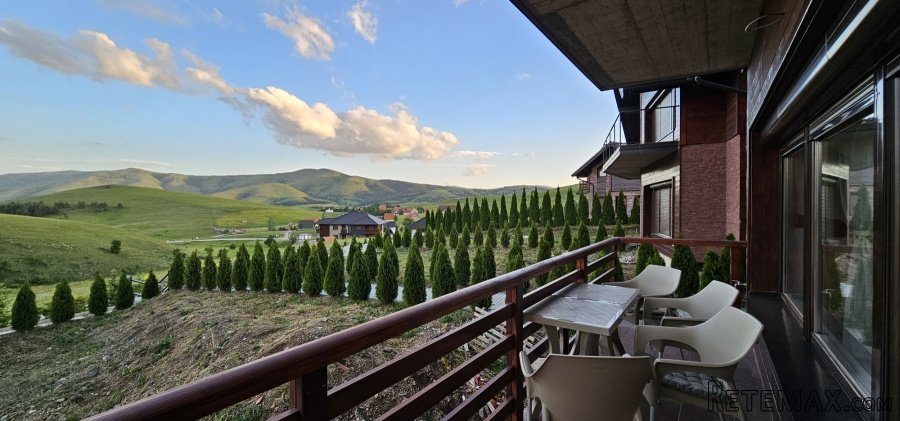 ELITNA LOKACIJA LUX TROSOBAN STAN NA PRODAJU ZLATIBOR - 17