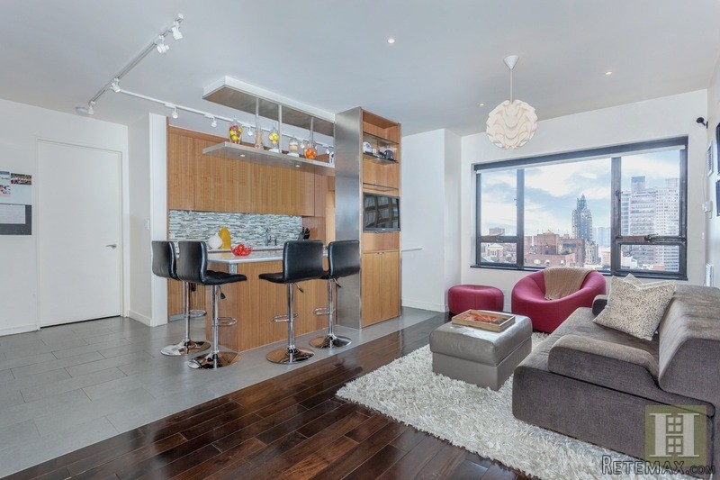 3 bedroom Apartment For Sale: 425 EAST.. - 2