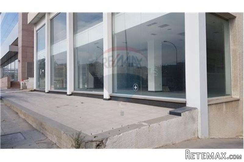 Show Room - For Rent - Limassol..