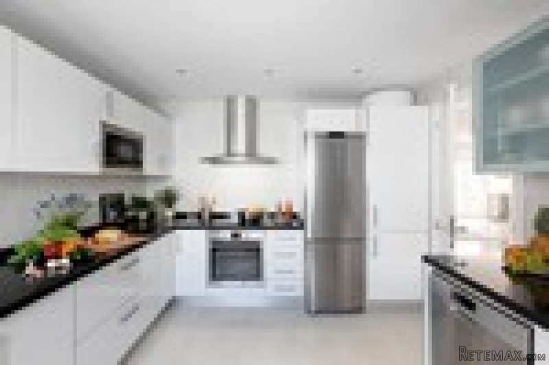 3 Bedrooms - Apartment - Malaga - For.. - 2