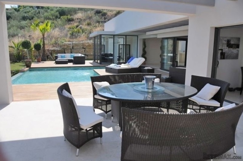 5 Bedrooms - Villa - Malaga - For Sale - 2