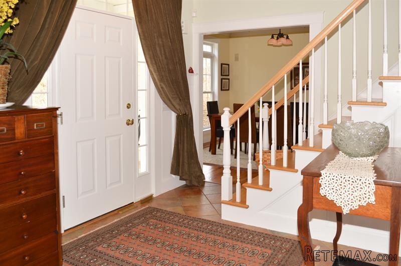 3 bedroom House For Sale: 32 Clove.. - 2