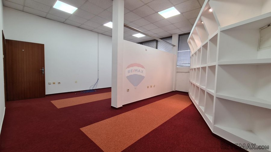 Novi Zagreb, Buzin, uredski prostori do 1.300 m2, sa parking - 4