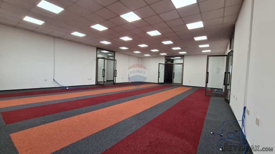 Novi Zagreb, Buzin, uredski prostori do 1.300 m2, sa parking - 5