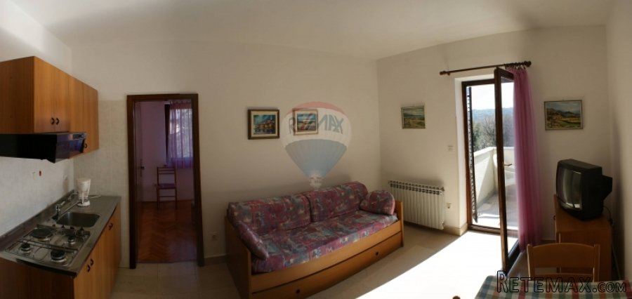 KUĆA S APARTMANIMA U PREMANTURI - 4