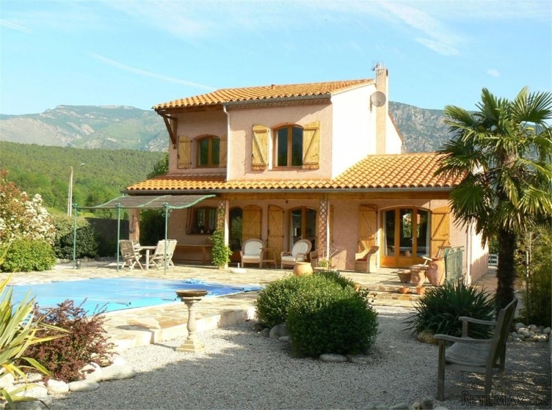 Belle Villa Avec Piscine Et Vues..