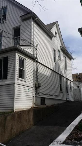 5 bedroom Flat For Sale: 4756 Carpenter.. - 2